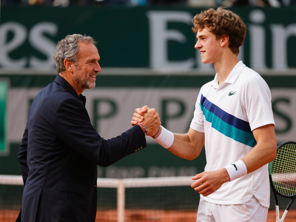 而更令人瞩 而更令人瞩