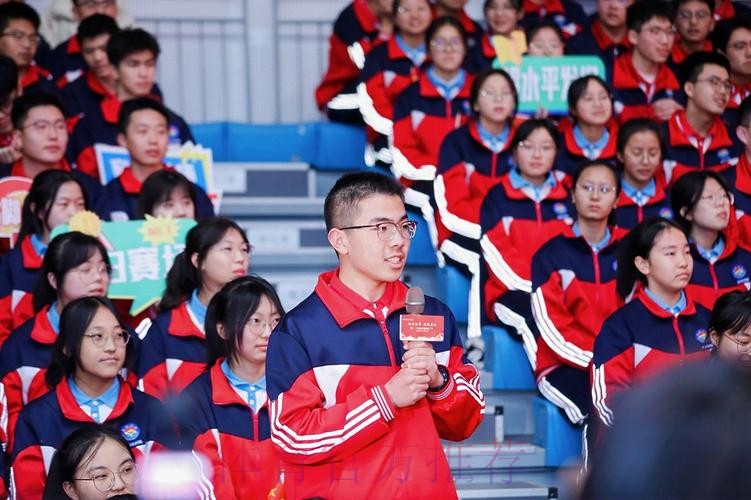 与冠军面对面 延安青少年汲取榜样力量 与冠军面对面 延安青少年汲取榜样力量